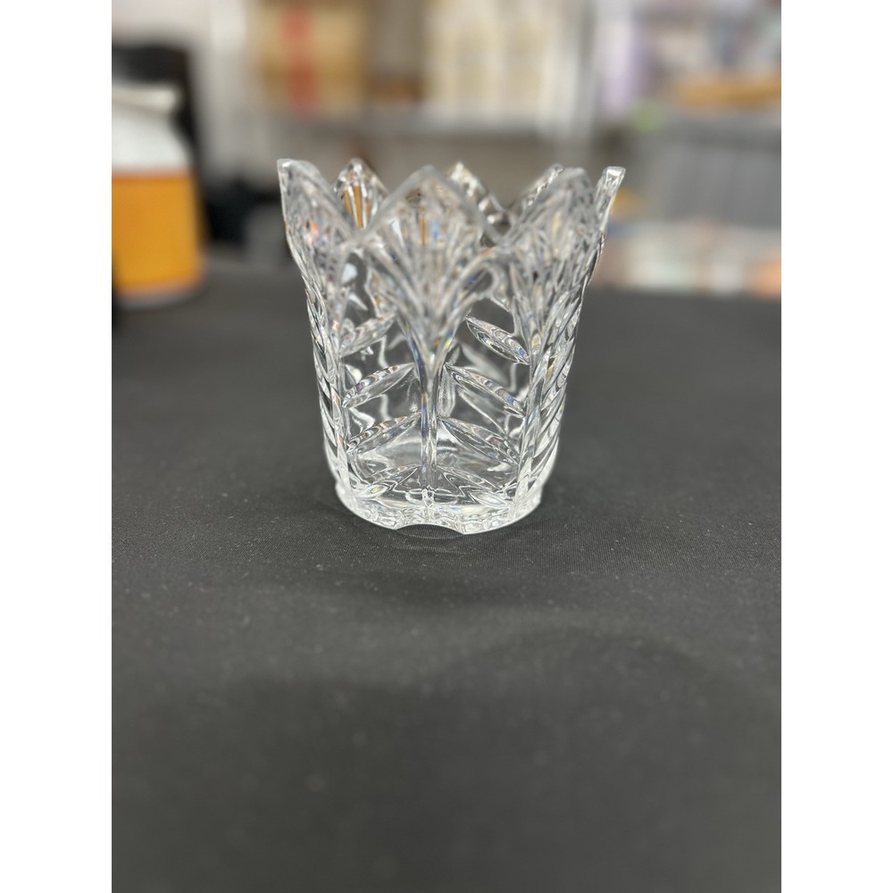 Fifth Avenue Crystal Inc Slovakian Crystal Candle Holder Flower Shaped